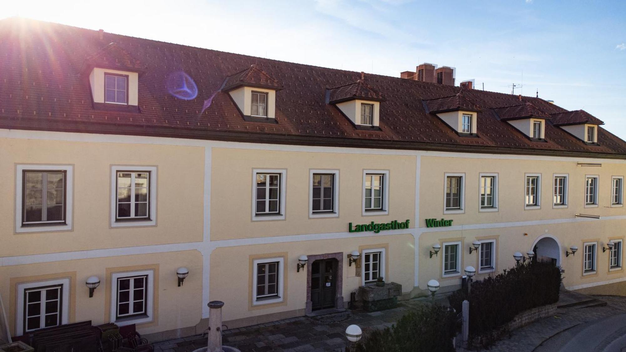 Landgasthof Winter Ardagger Stift Exteriör bild